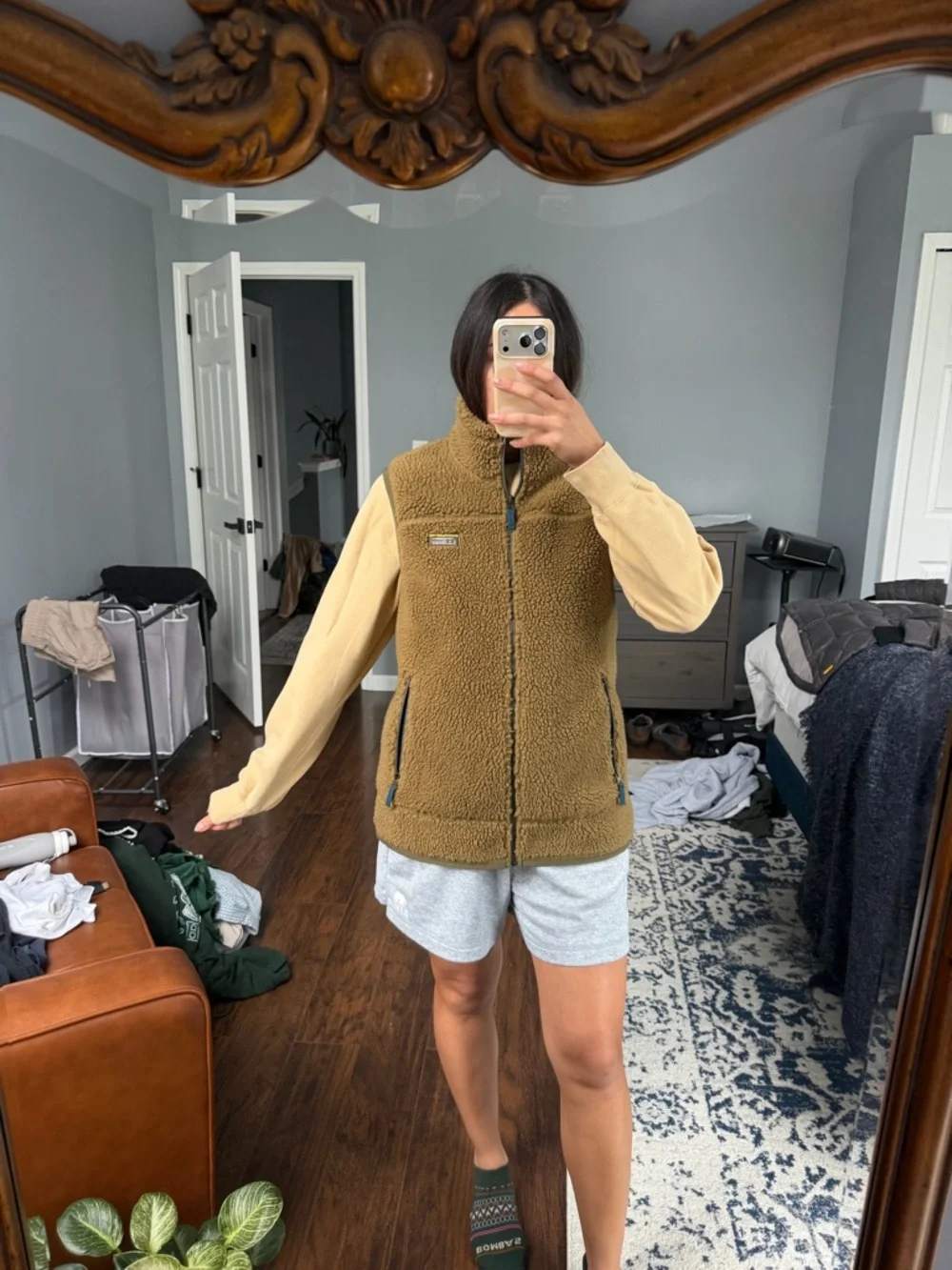 L.L.Bean Mountain Pile
Fleece Vest in Fatigue Green - Picture 2 of 9